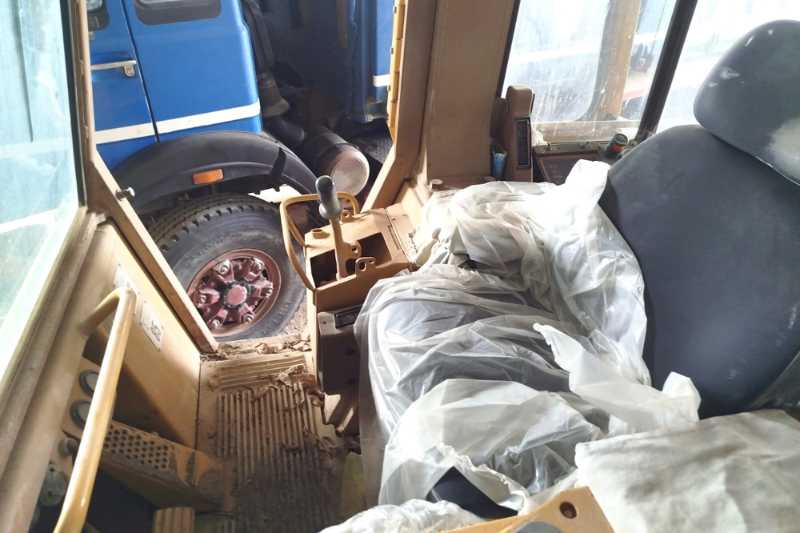 OmecoHub - Immagine CATERPILLAR 943